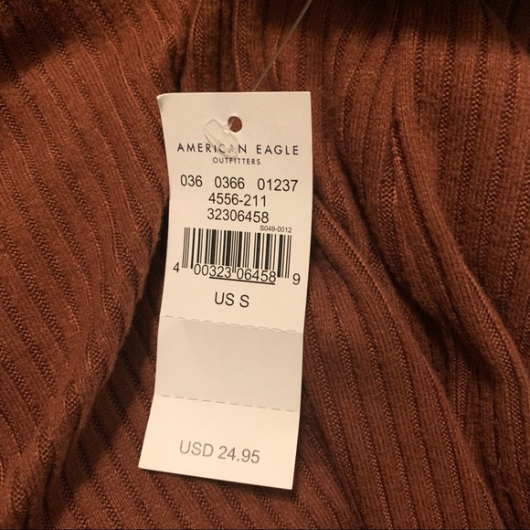 american eagle tank top - Picture 3 of 3